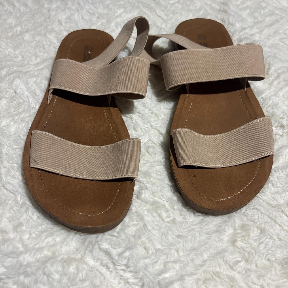 SODA Elastic‎ Strap Sandals Womens 8.5 Tan Excellent Flat Slip On Boho Summer